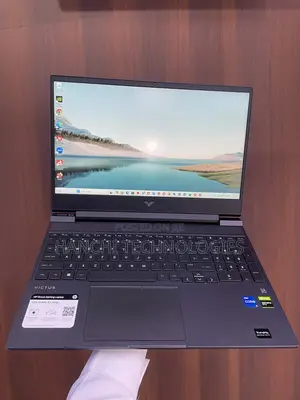 New Laptop HP Victus 16 16GB Intel Core i7 SSD 1T