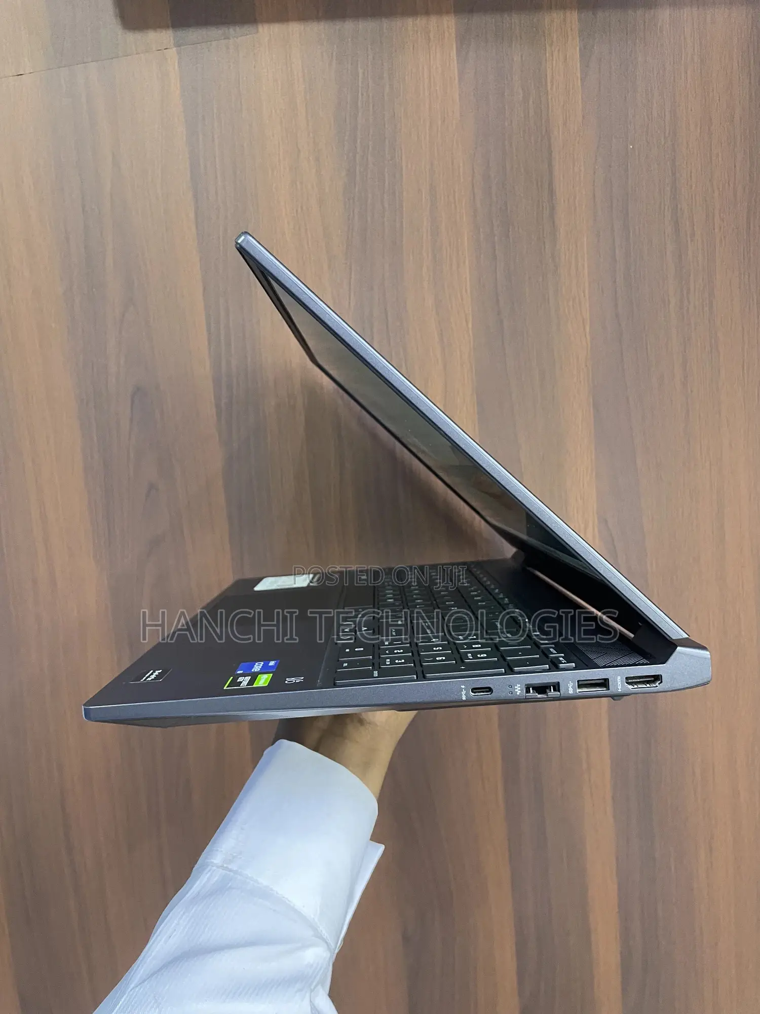 New Laptop HP Victus 16 16GB Intel Core i7 SSD 1T