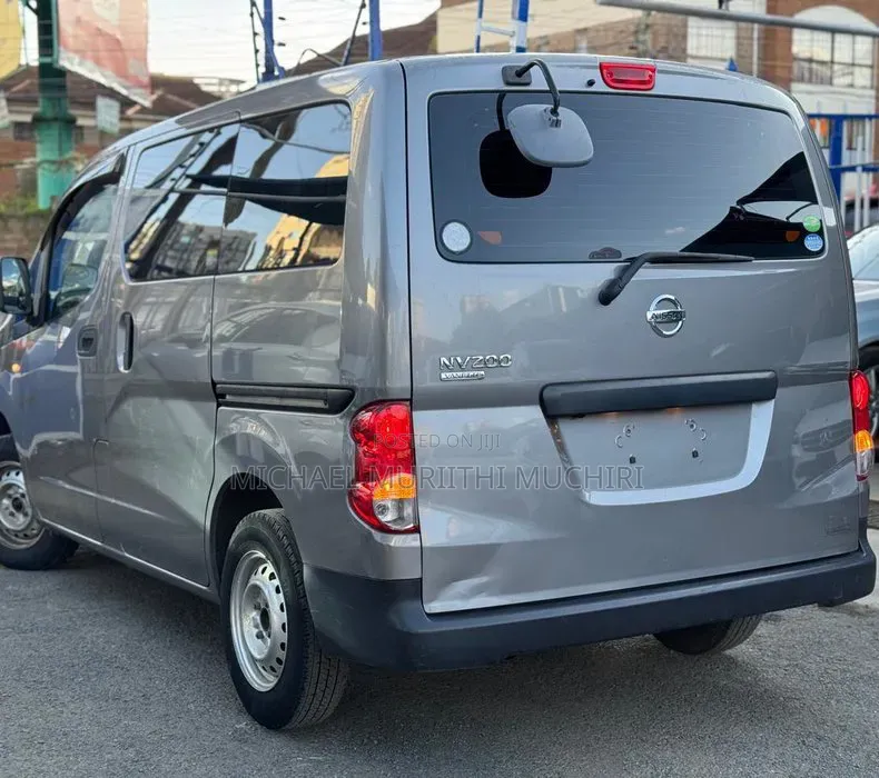Nissan NV200 S 2018 Gray