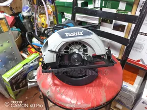 7" Makita Circular Saw