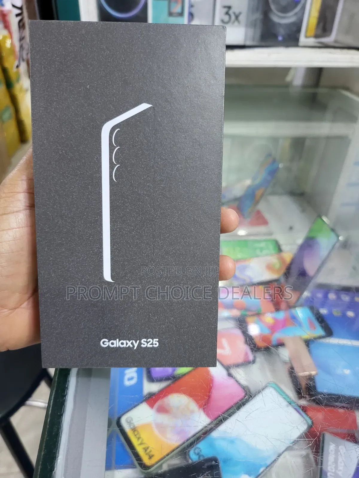 New Samsung Galaxy S25 128 GB Black
