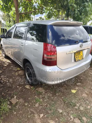 Toyota Wish 2007 Silver