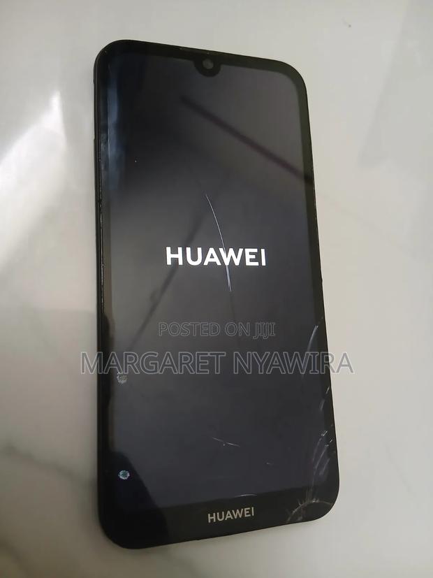 Huawei Y5 2019 32 GB Black - thumbnail 4