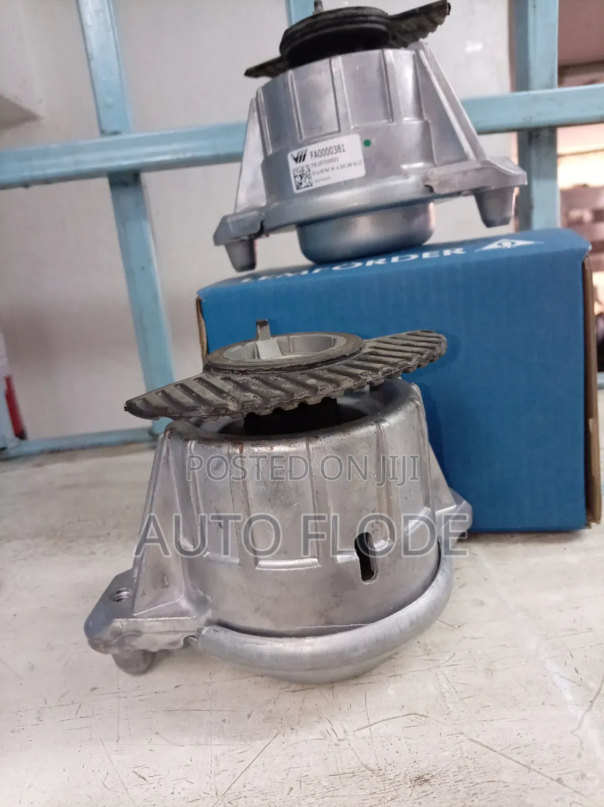 Mercedes W204 Engine Mountings Available