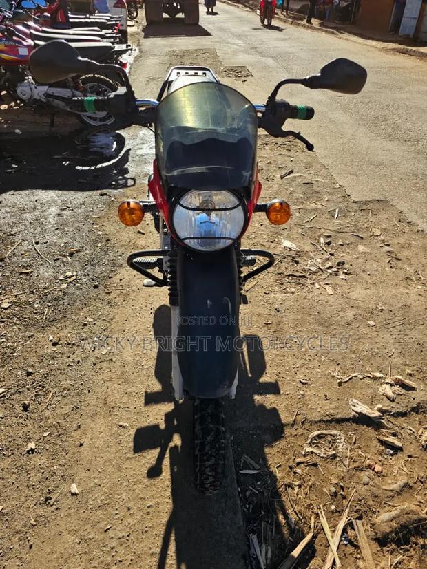 Bajaj Boxer 2025 Red - thumbnail 6