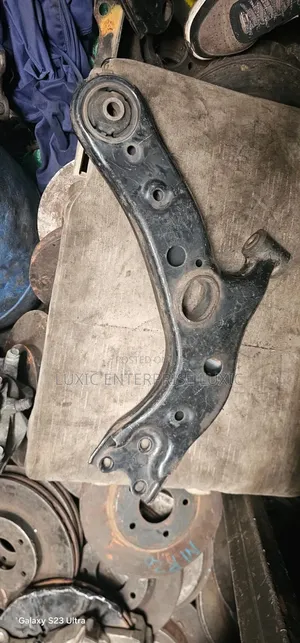 Toyota Vanguard Arms Available