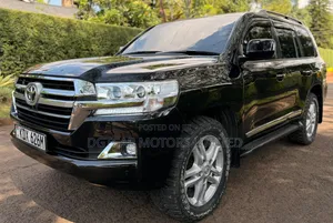 Toyota Land Cruiser 2012 Black