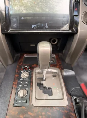 Toyota Land Cruiser 2012 Black