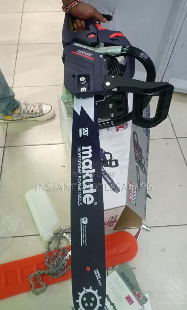 Makute Professional Chainsaw 20"