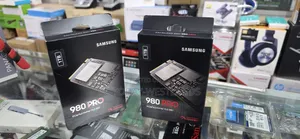 Samsung 980 Pro 1tb Pcie 4.0 Nvme M.2 SSD (Mz-V8p1t0bw)