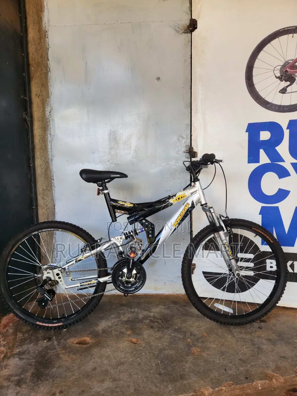 24-Inch Ex Usa Mongoose Bicycle