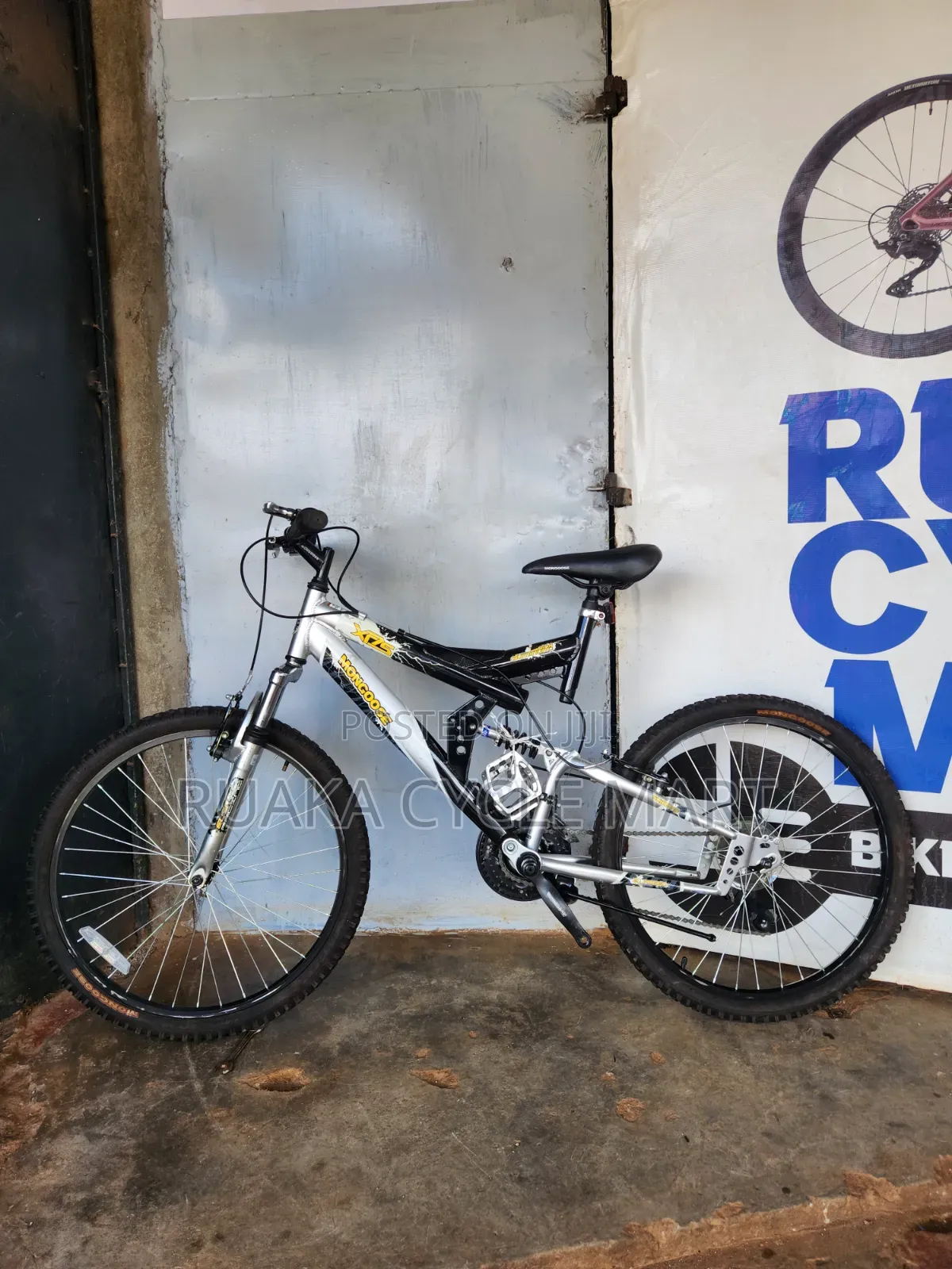 24-Inch Ex Usa Mongoose Bicycle