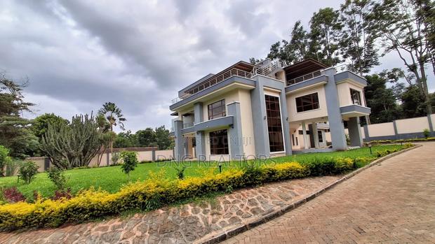 5bdrm Villa in Rosslyn for sale