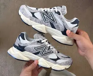 New Balance 9060