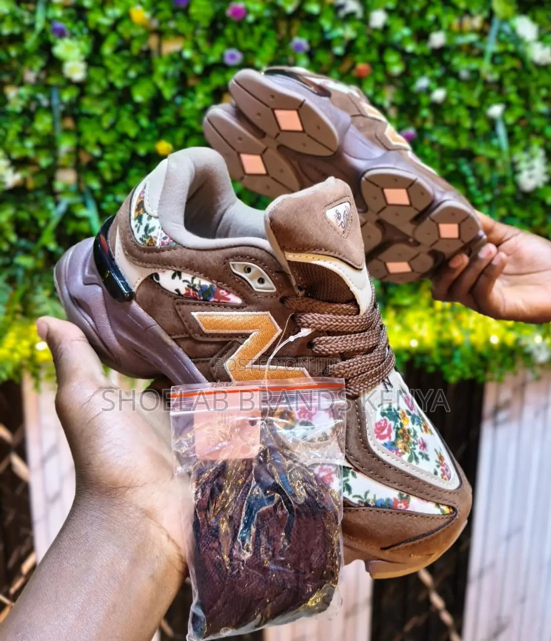 New Balance 9060