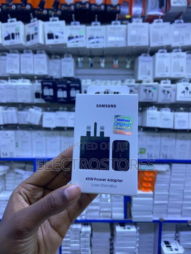 Samsung 45w Adapter.