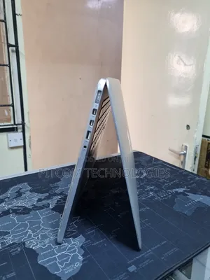 Laptop Apple MacBook 2015 16GB Intel Core i7 SSD 500GB