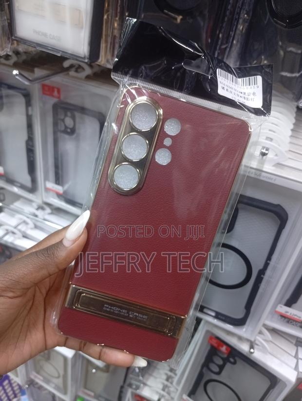 Luxury Leather Phone Case With a Built-in Metal Kickstand - thumbnail 2