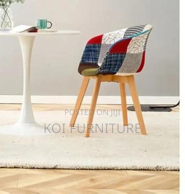 Coffee Table; Maedivie Round Marble Coffee Table - thumbnail 2