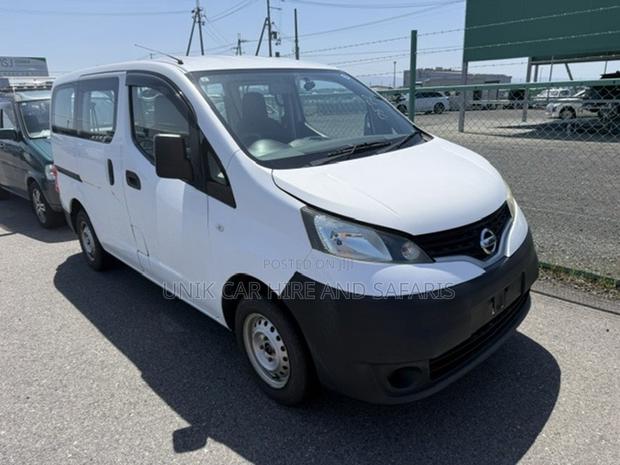 Nissan NV200 2019