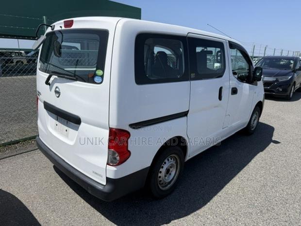 Nissan NV200 2019 - thumbnail 3