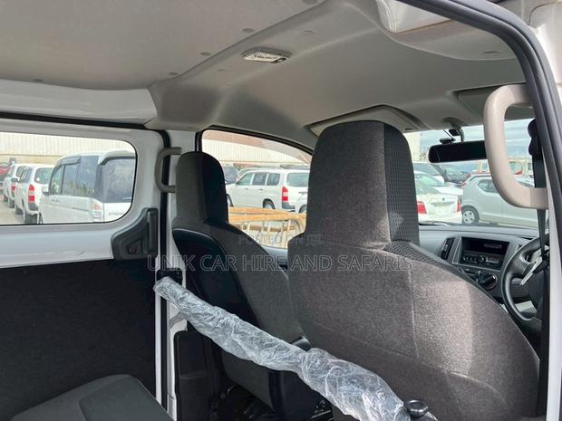 Nissan NV200 2019 - thumbnail 7