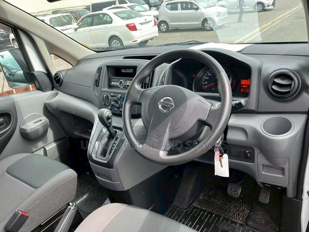 Nissan NV200 2019 - thumbnail 12