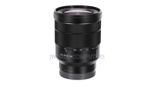 Sony Vario-Tessar T* Fe 16-35mm F/4 Za Oss Lens