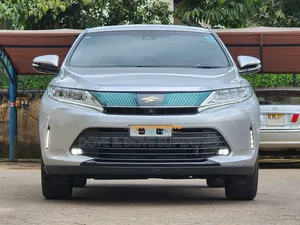 Toyota Harrier 2.0 2019 Silver
