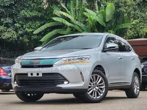 Toyota Harrier 2.0 2019 Silver