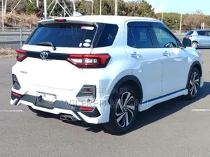 Toyota Raize 1.0 FWD 2020 White