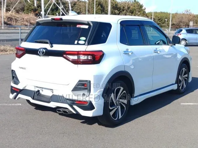 Toyota Raize 1.0 FWD 2020 White