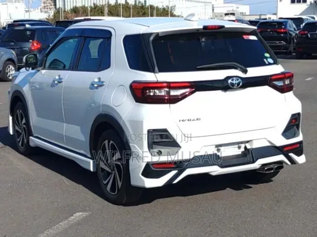Toyota Raize 1.0 FWD 2020 White