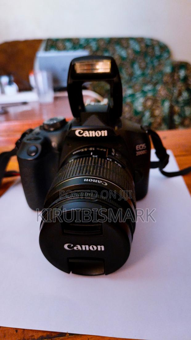 Canon Eos 2000d DSLR Camera + 2 Lenses + Accessories - thumbnail 5