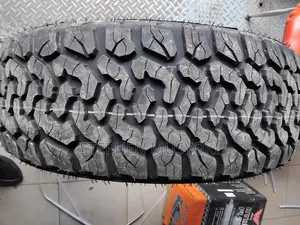 265/60r18 Everland at Tyre