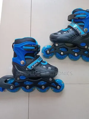 Durable Skating Shoes