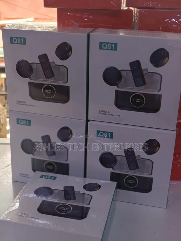 Q81 Wireless Microphone – Clear Sound, Easy Recording