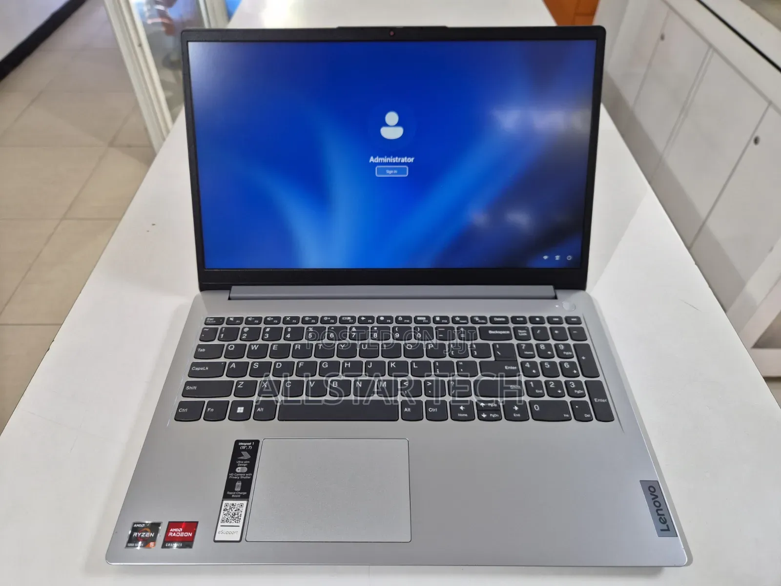 Laptop Lenovo IdeaPad 1 8GB AMD Ryzen 5 SSD 512GB