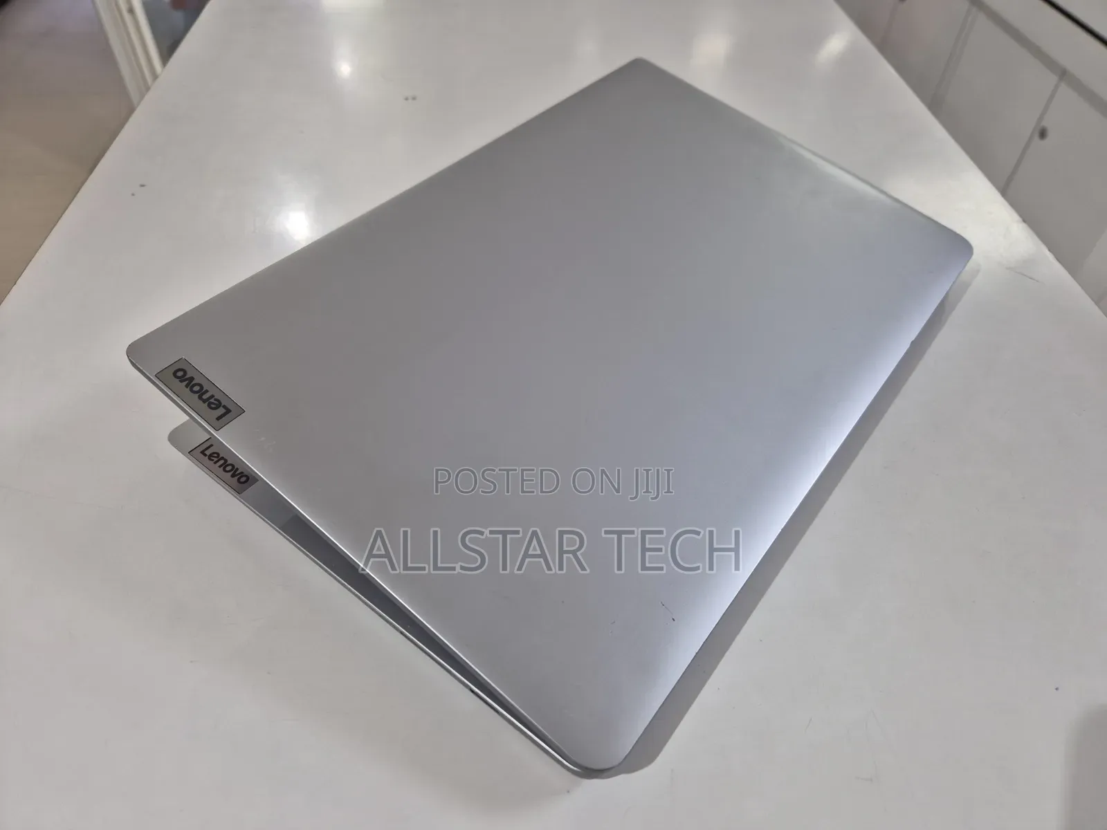 Laptop Lenovo IdeaPad 1 8GB AMD Ryzen 5 SSD 512GB