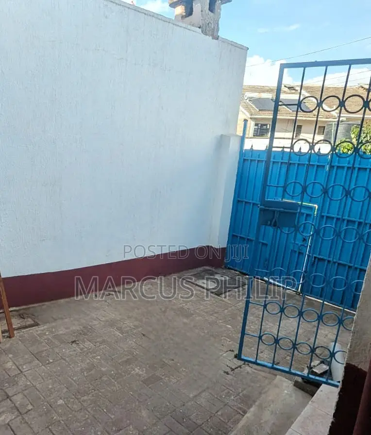 3bdrm Townhouse / Terrace in South B for rent