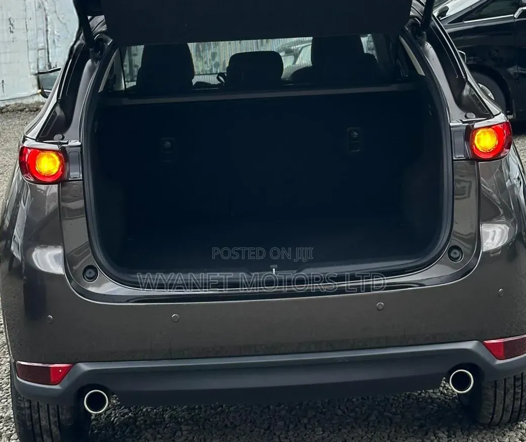 Mazda CX-5 2.2 Diesel FWD 2021 Gray