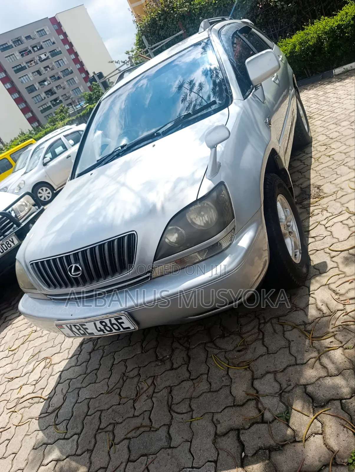 Toyota Harrier 2001 Silver