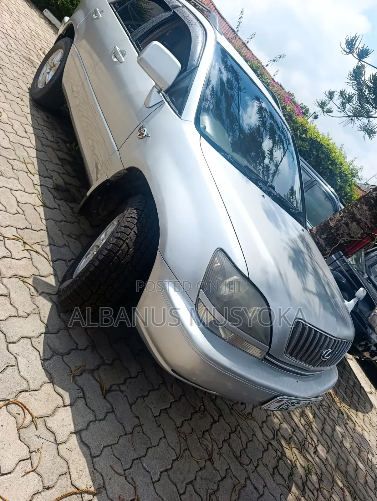 Toyota Harrier 2001 Silver