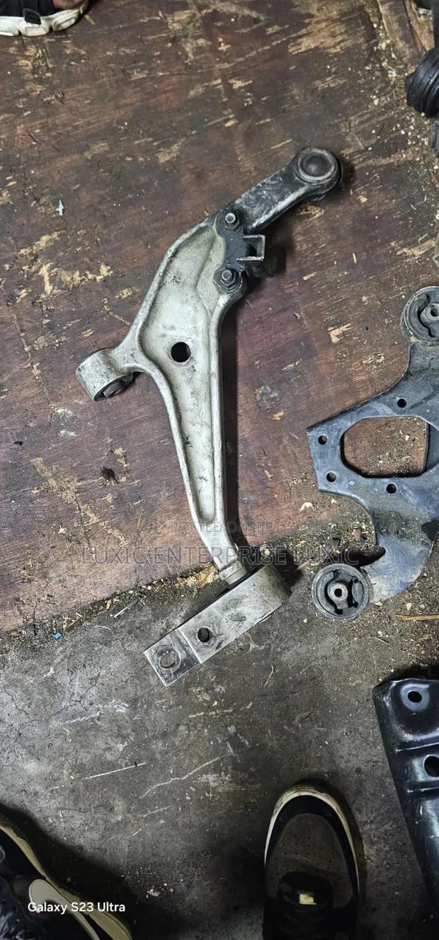 Nissan Nt30 Xtrail Arm
