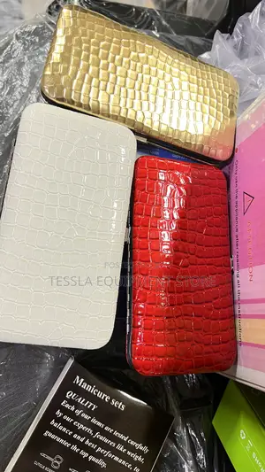 Manicure Pedicure Kit