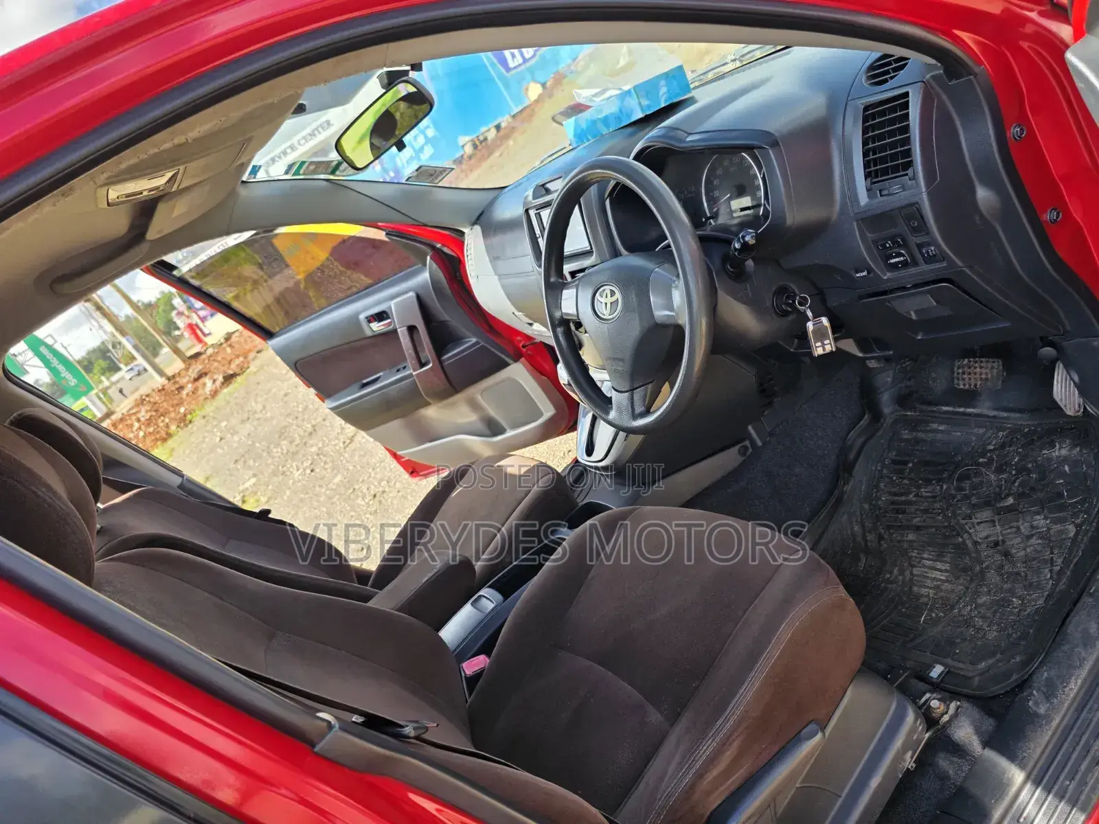 Toyota Rush 2013 Red