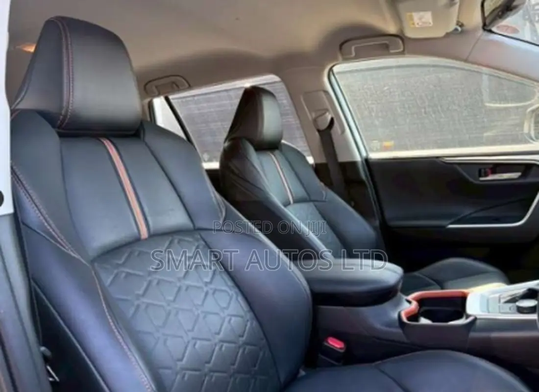 Toyota RAV4 Adventure AWD 2020 Silver