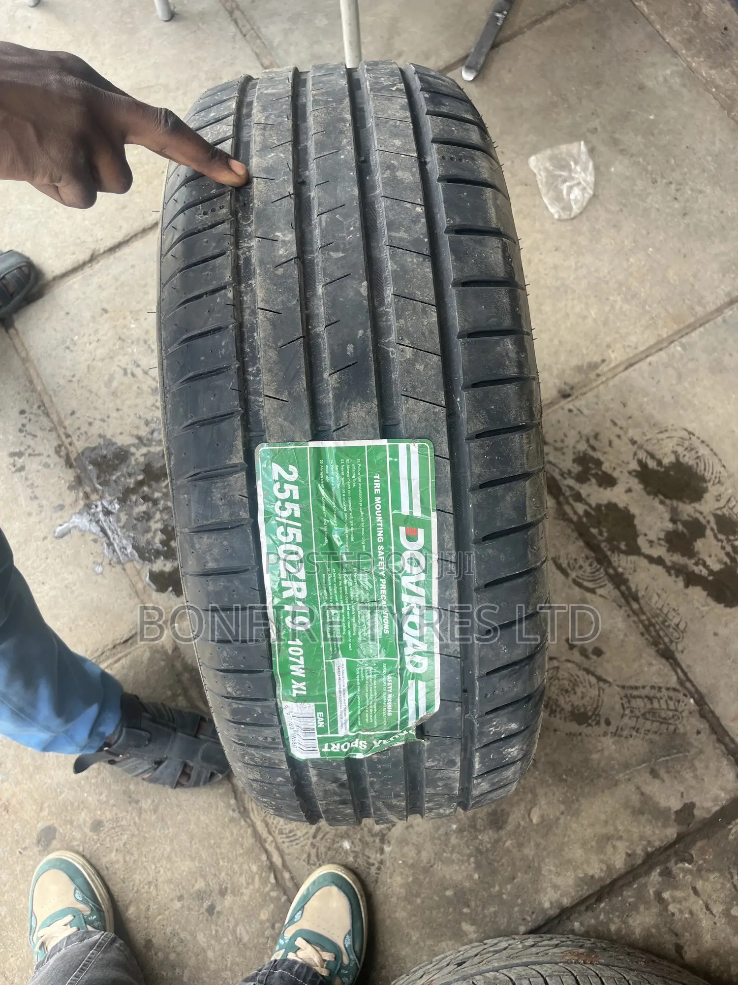 255/50zr19 Dovroad
