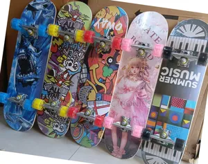 Skateboard – Strong Grip Tape Rubber Wide Wheels