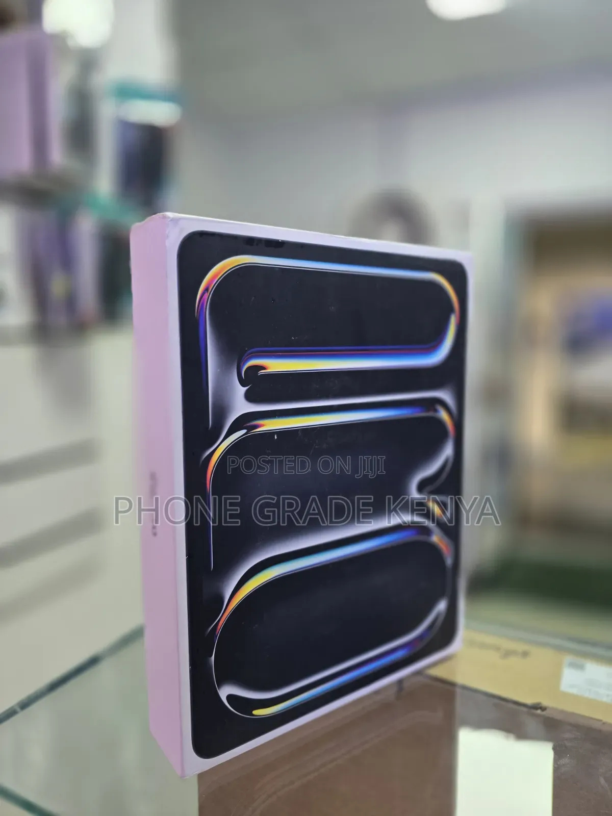 New Apple iPad Pro 13 (2025) 256 GB Black